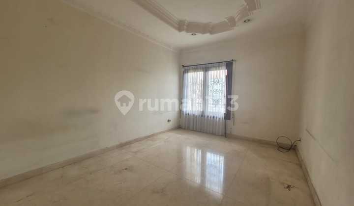 Rumah Huk Besar Nyaman Langka Di Kelapa Gading 2