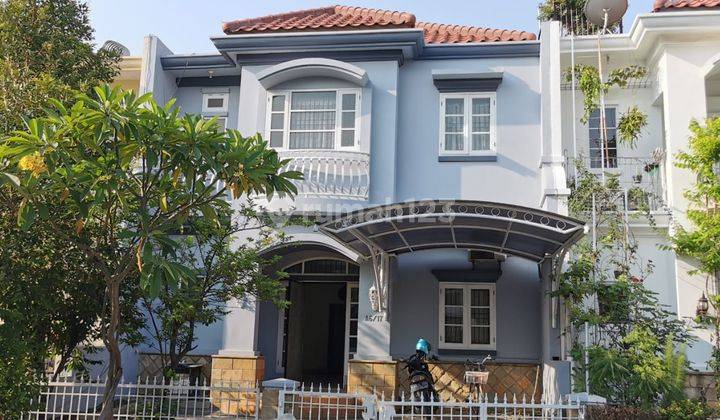 Rumah Sewa Semifurnished 2,5 Lantai Pelangi Biru di Kelapa Gading 1