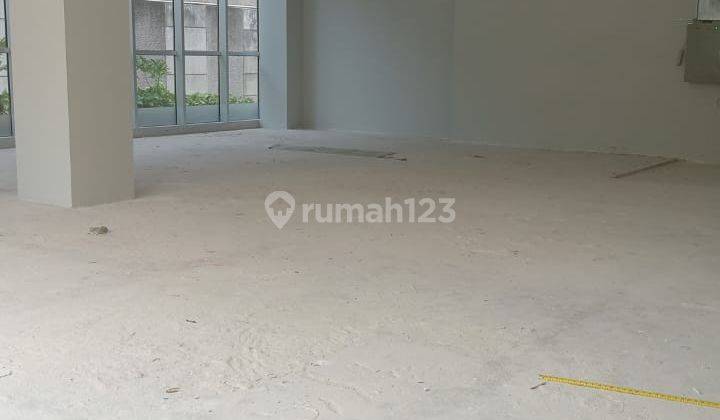 Ruang Kantor di Gedung Perkantoran di Tomang 2