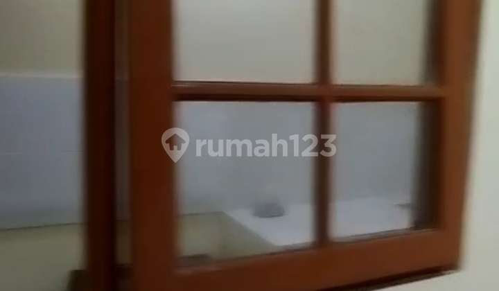 Rumah 4+1 Terenovasi Terawat 1 Gate System Di Kelapa Gading 2