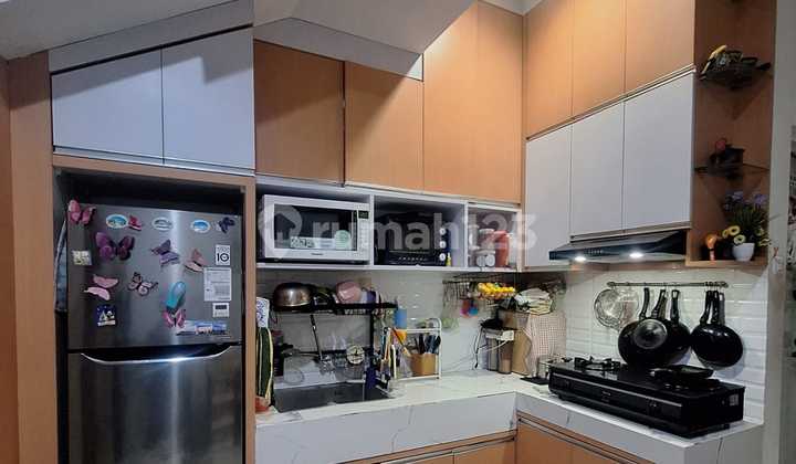 Neat 3-Bedroom, 2-Story Minimalist House in Kelapa Gading 2