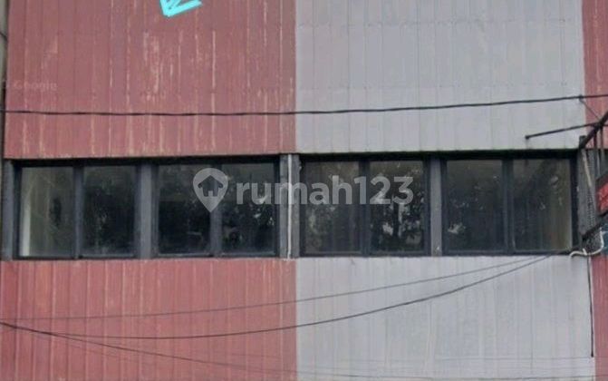 Shop House Suitable for Restaurant, Row of Restaurants on the Main Street of Kelapa Gading