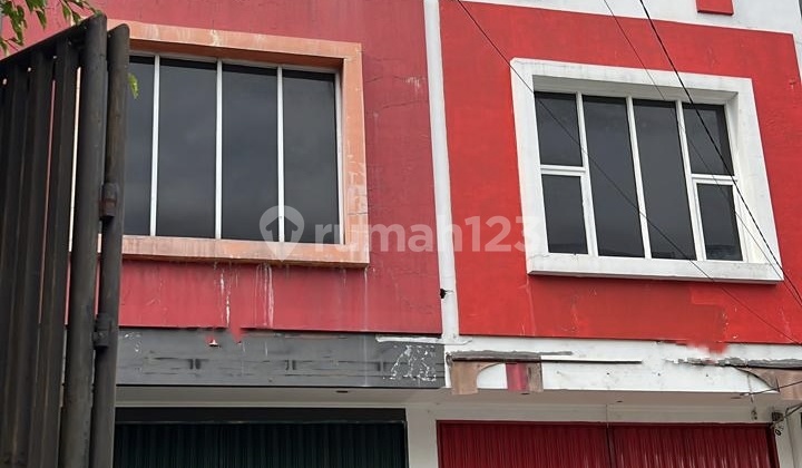 Ruko Komersil Bagus Hadap Jalan Raya Parkir Area Sendiri di Jatinegara 1