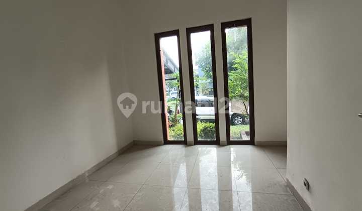 Rumah Bagus 3+2 Kamar Lebar 9 M di Gading Park View 2