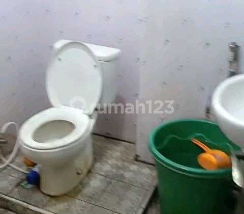 Large Commercial Ruko, 12m Wide Frontage, Main Road in Kramat Jati 2