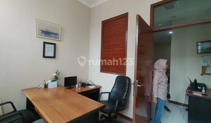 Ruko Sewa Kantor Furnished Murah Bagus 1