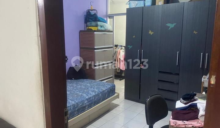 Rumah Lebar Sekali Bisa Untuk Usaha Di Cempaka Putih