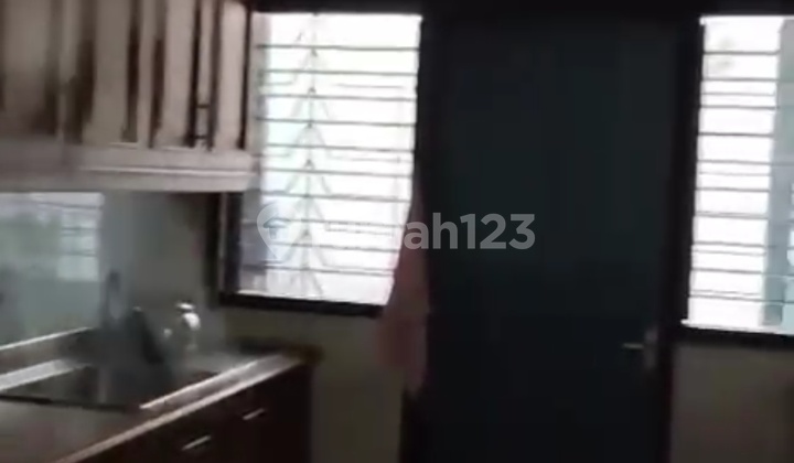 Dijual Rumah Taman Pluit Murni 5 Kamar 2