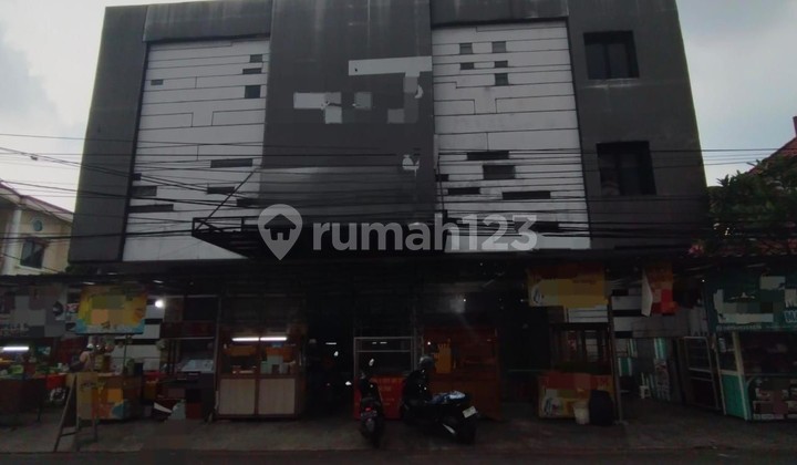 Super Wide Commercial Ruko Business Area in Taman Galaxy Bekasi Super Wide Commercial Ruko Business Area in Taman Galaxy Bekasi