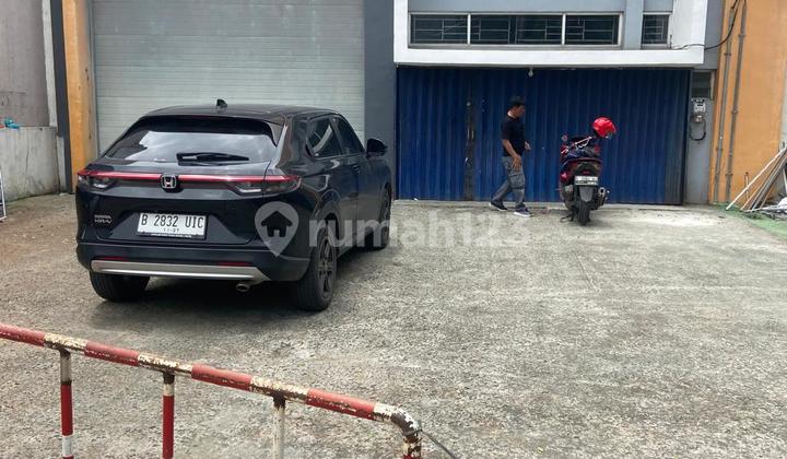 Disewakan Gudang Rapih Bersih di Bizpark 2 Penggilingan Cakung
