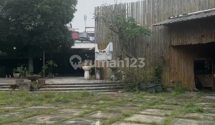 Ex Foodcourt Lebar 29.5M Lokasi Ramai 24 Jam Sebrang Plaza di Mangga Besar Ex Foodcourt Lebar 29.5M Lokasi Ramai 24 Jam Sebrang Plaza di Mangga Besar