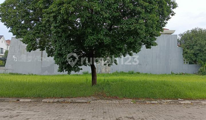 Kavling hoek di jalan utama - Komp Villa Permata Gading