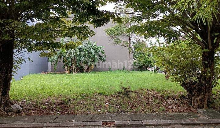 Kavling hoek siap bangun di Villa Permata Gading 2