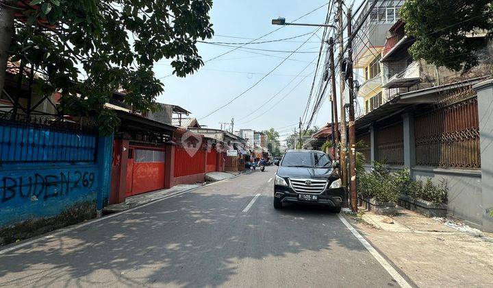 Rumah hoek di Tanah Tinggi, Jakarta Pusat 2