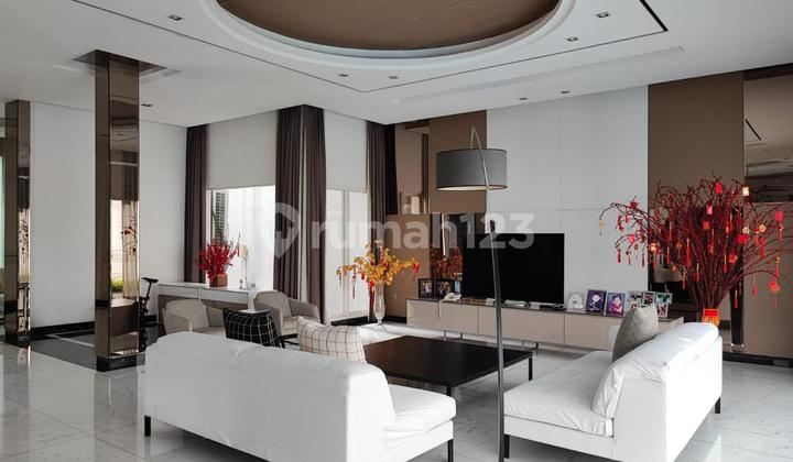 Rumah Mewah di Cluster Elit - Bukit Gading Villa, Kelapa Gading 2