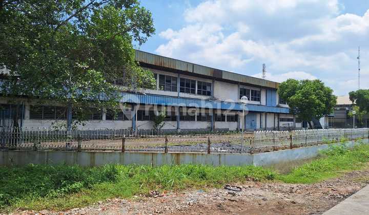 Warehouse in Pulo Gadung Industrial Area