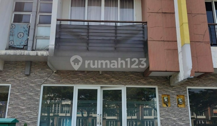 Ruko Bizpoint Cikupa, 2 Lantai - Jalan Besar