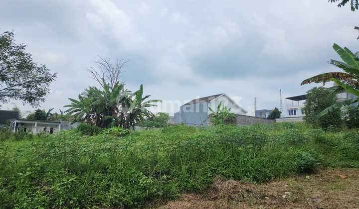 Elegant Plot of Land for Residence and Investment