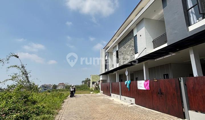 KOST EKSLUSIVE KOTA MALANG DEKAT UB SHM SISA 1 UNIT!! KOST EKSLUSIVE KOTA MALANG DEKAT UB SHM SISA 1 UNIT!!