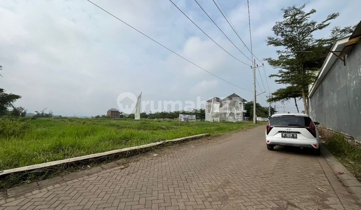 TANAH DEKAT ALUN-ALUN KOTA MALANG SIAP BANGUN AKSES MOBIL SHM