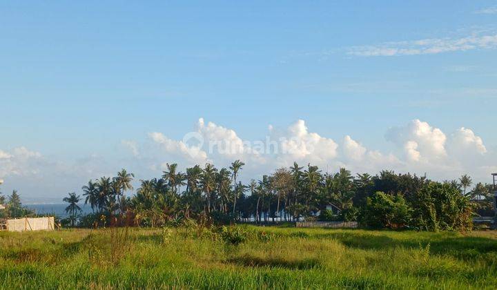 Paling murah disewakan tanah 100m dari Pantai Seseh dekat Canggu Bali