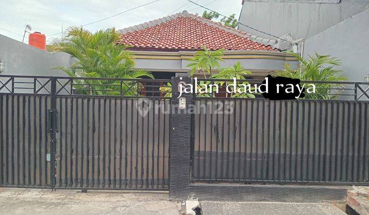 Dijual rumah siap huni di perkotaan. 1