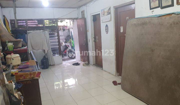 Rumah Tua Murah 5mnt jalan ke  Halte Busway Cengkareng Cocok Bangun Kosan 2