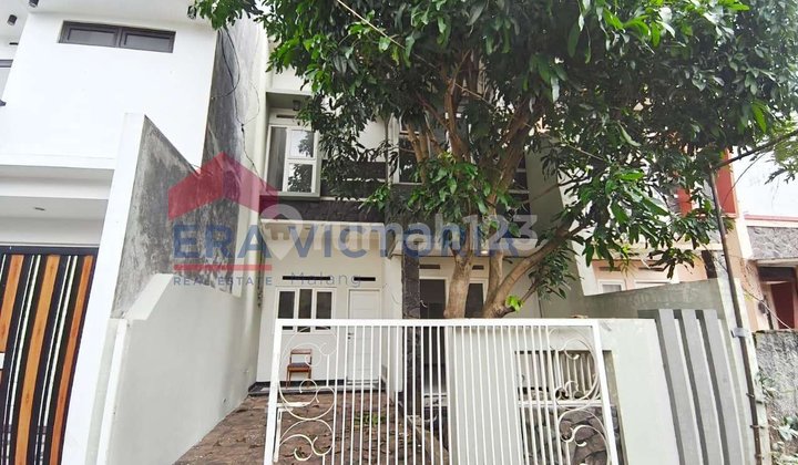 Rumah 2 Lantai Siap Huni Dekat Pasar Blimbing