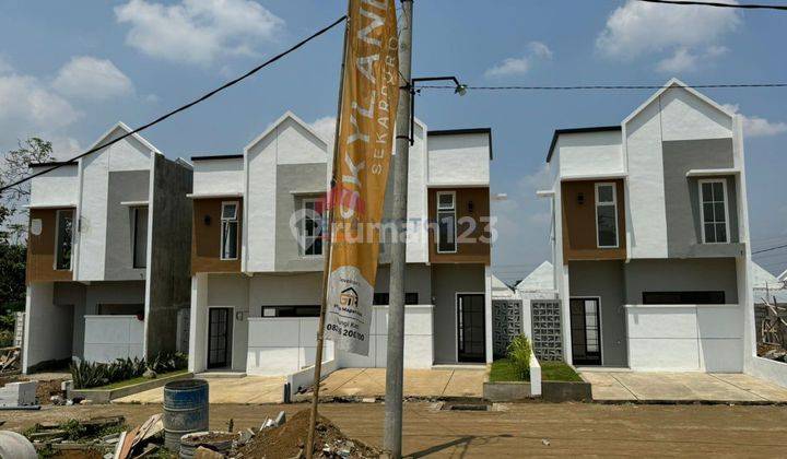 Rumah Modern 2 Lantai Dekat Exit Tol Malang 1