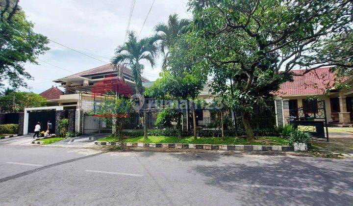 Rumah di kawasan favorit gunung gunung  cocok utk kantor atau basecamp 1