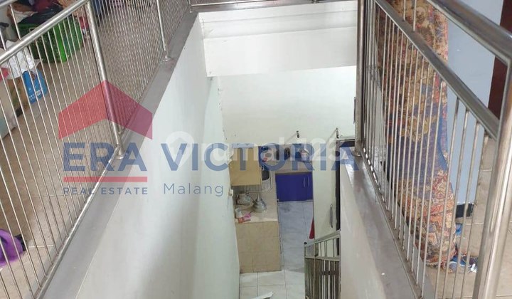 Rumah 2 Lantai Ex Usaha Konveksi Siap Huni di Plaosan 2