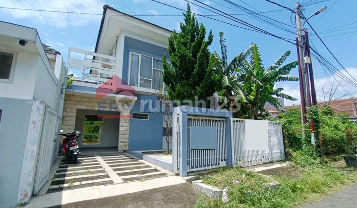Rumah 2 Lantai Siap Huni Cocok untuk Hunian atau Kost Ekslusif