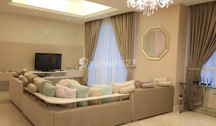 Apartement Essence Darmawangsa 3 BR Furnished Bagus 1