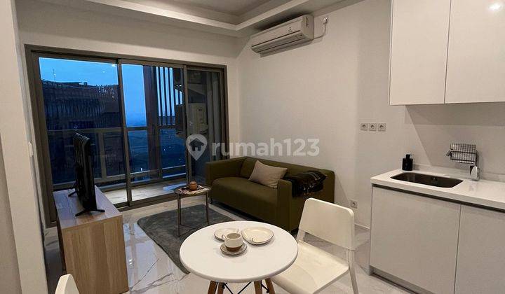 Apartement South Quarter 1 BR Furnished Baru Siap Huni 1