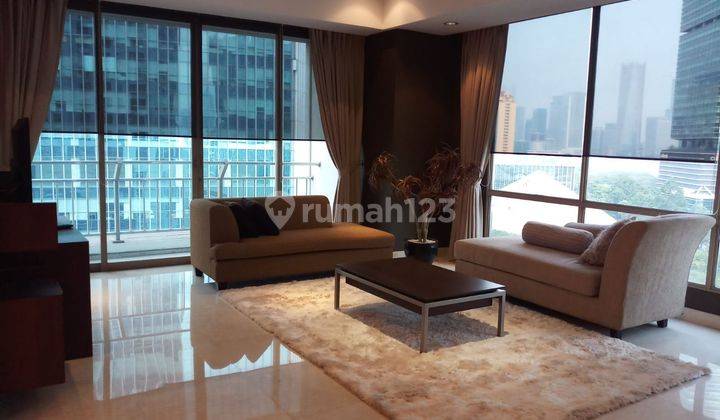 Apartement Sudirman Mansion 3 BR Semi Furnished Bagus 1