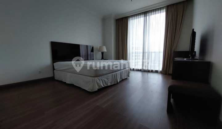 kamar tidur dijual 2br pakubuwono view good
