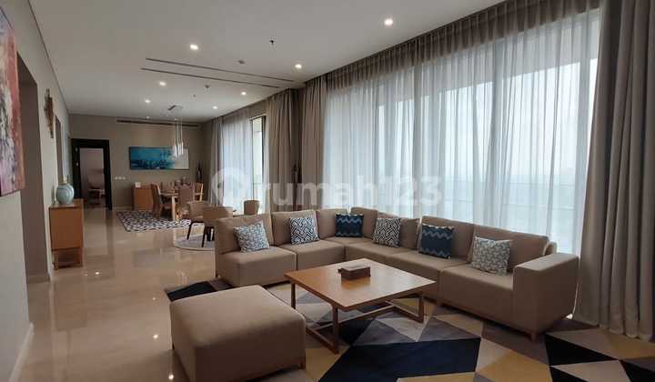 Rare unit at Pakubuwono Spring - 4Br - Dijualll Cepat