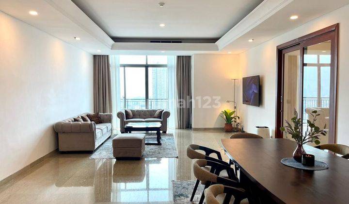 Harus Terjual Apartement Essence Dharmawangsa 4+1 BR 269m2 Privalet Lift 2 Parking Lots Furnished Bagus Ready Move In 1