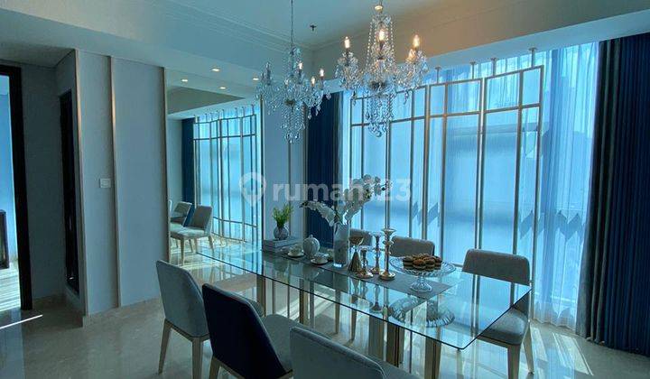 Apartement Casa Grande Residence 3 BR 145m2 Furnished Bagus 1