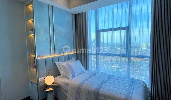 Apartement Casa Grande Residence 3 BR 145m2 Furnished Bagus 2