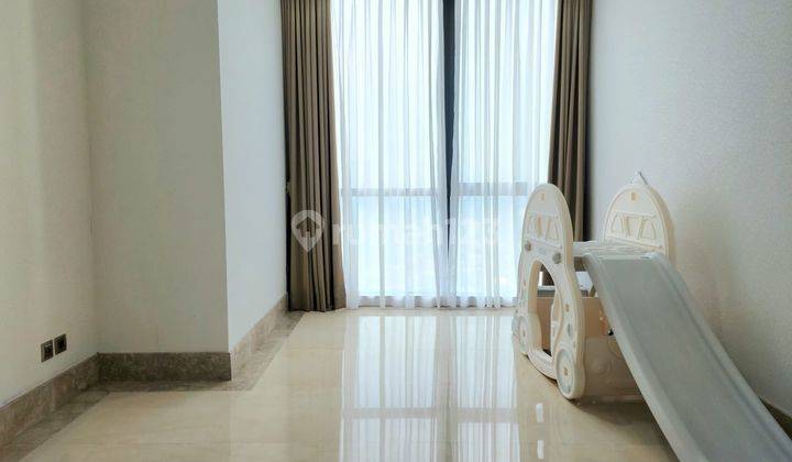 Jual Apartement District 8 Senopati 3 BR 228m2 Unfurnished 1