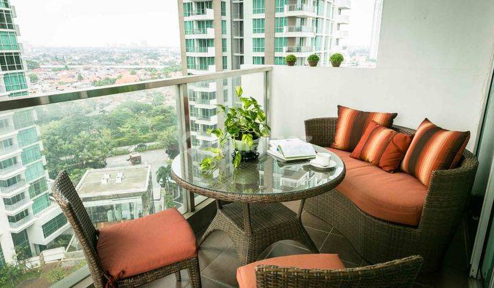 Apartement Kemang Village Residence 3 BR 165m2 Private Lift Furnished Bagus 1