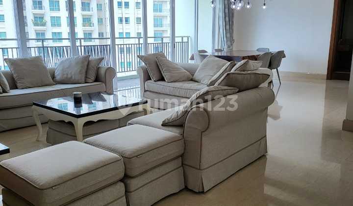 Best Unit Luxury Apartment Pakubuwono Signature Strategic Location In South Jakarta - Type 4+1Br Fully Furnished Best Unit Luxury Apartment Pakubuwono Signature Strategic Location In South Jakarta - Type 4+1Br Fully Furnished