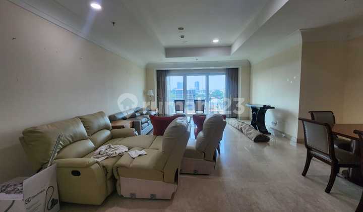 Isewakan Apartment Pakubuwono Residence - 3Br+1 Full Furnished & Semi Furnished (Best Price) Isewakan Apartment Pakubuwono Residence - 3Br+1 Full Furnished & Semi Furnished (Best Price)