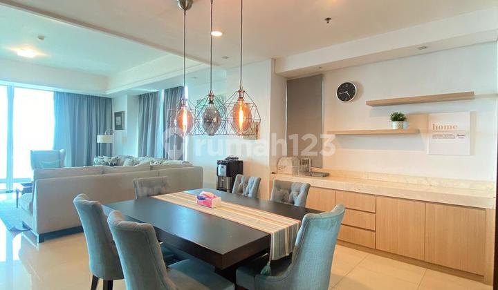 Kemang Village Apartment Type 3+1BR Full Modern Furnished  2