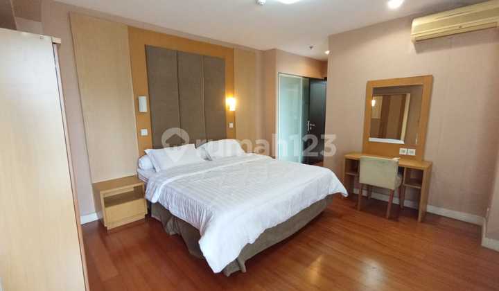 For Rent Sommerset Berlian Permata Hijau Apartment - 3BR Fully Furnished 2