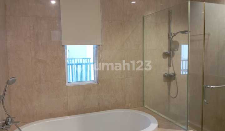 BEST PRICE! For Sale Pakubuwono View - 2 Bedrooms - Fully Furnished Strategic Location 2