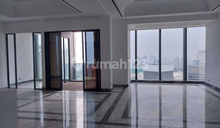 Disewakan Langham Residence - 3+1 BR - Semi Furnished - Strategic Location Disewakan Langham Residence - 3+1 BR - Semi Furnished - Strategic Location