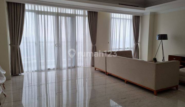 Sewa Apartemen Botanica Type 2 2+1 BR limited Unit With City View, Good Condition, Spacious Living Room With Balcony And Private Lift 1