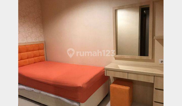 kamar tidur sewa apartemen denpasar residence kuningan